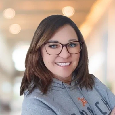 A headshot photo of Barbara Maduck